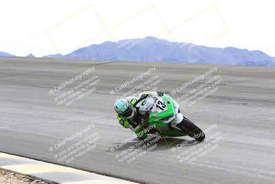 media/Feb-27-2022-CVMA (Sun) [[a3977b6969]]/Race 6 500 Supersport-350 Supersport (Holeshot)/